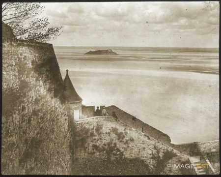 Remparts (Mont-Saint-Michel)